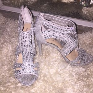 Gianni Bini Prom/Homecoming Heels